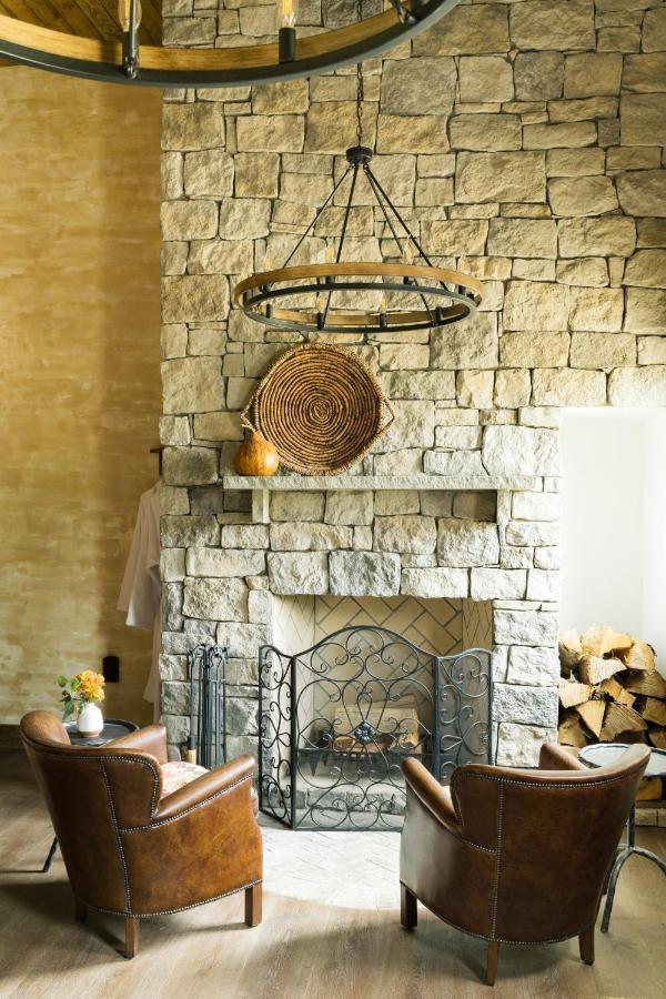 Ancient Lore Village Knoxville Bagian luar foto