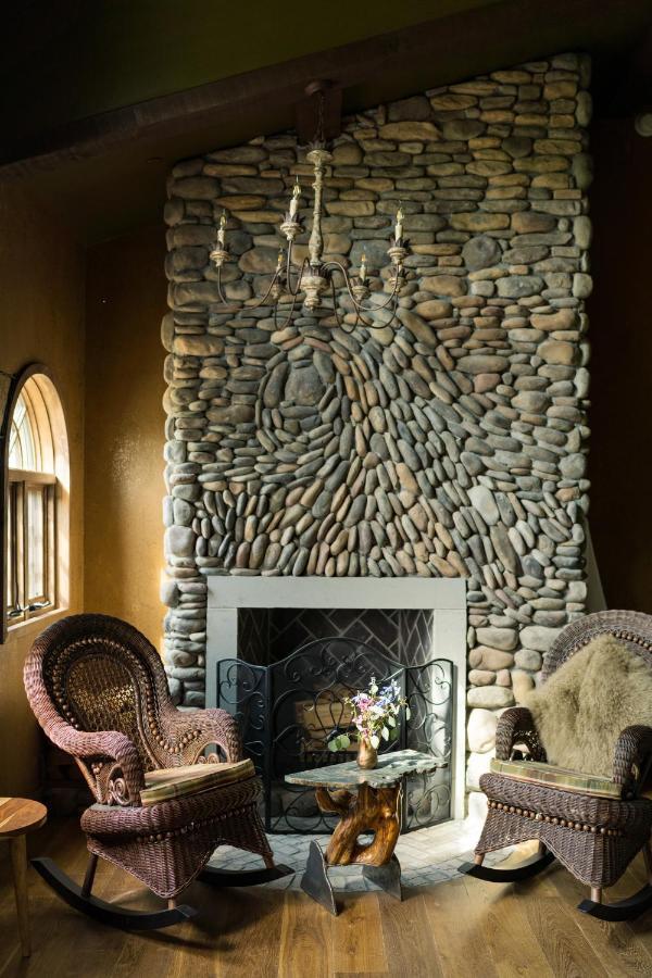 Ancient Lore Village Knoxville Bagian luar foto