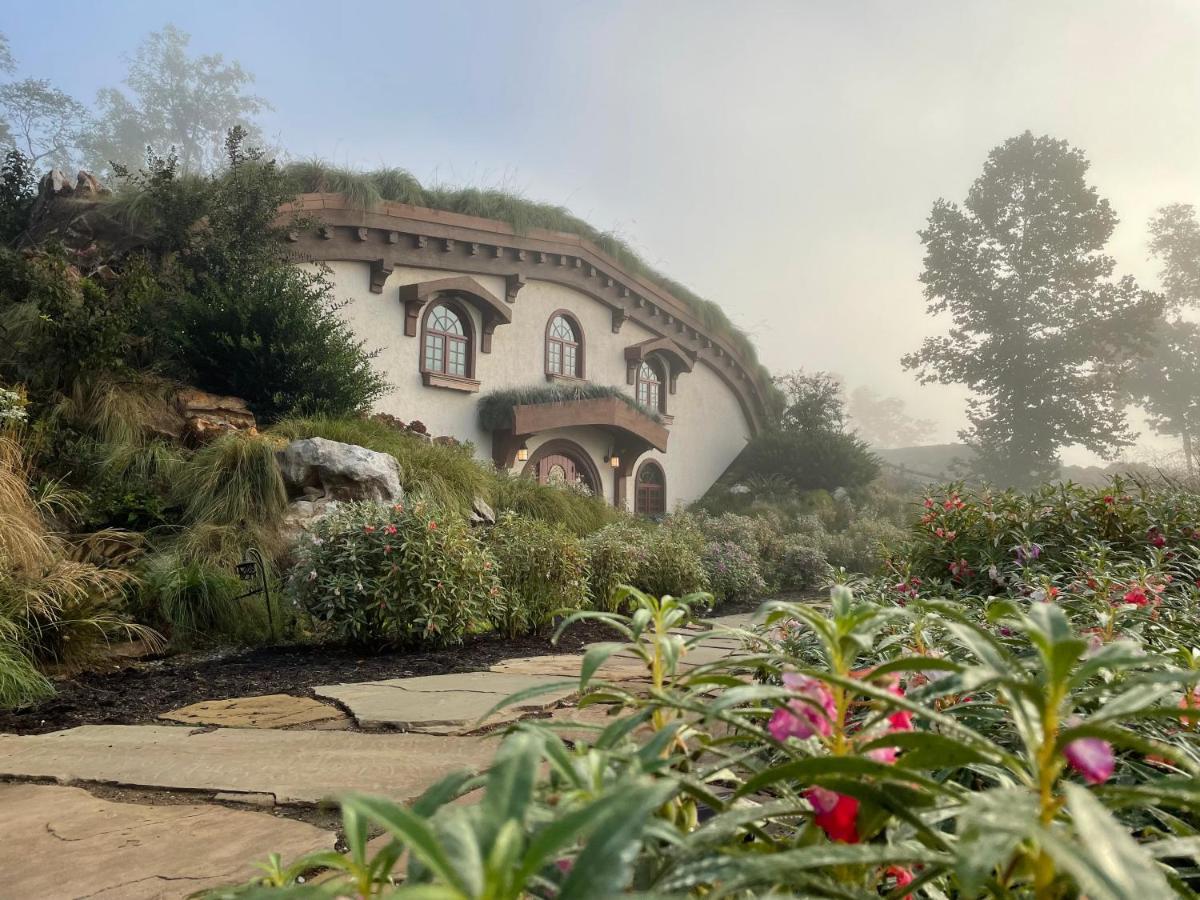 Ancient Lore Village Knoxville Bagian luar foto